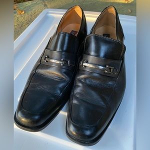 G. H Bass& Co. men’s black leather Oxford Loafer dress shoes size 9